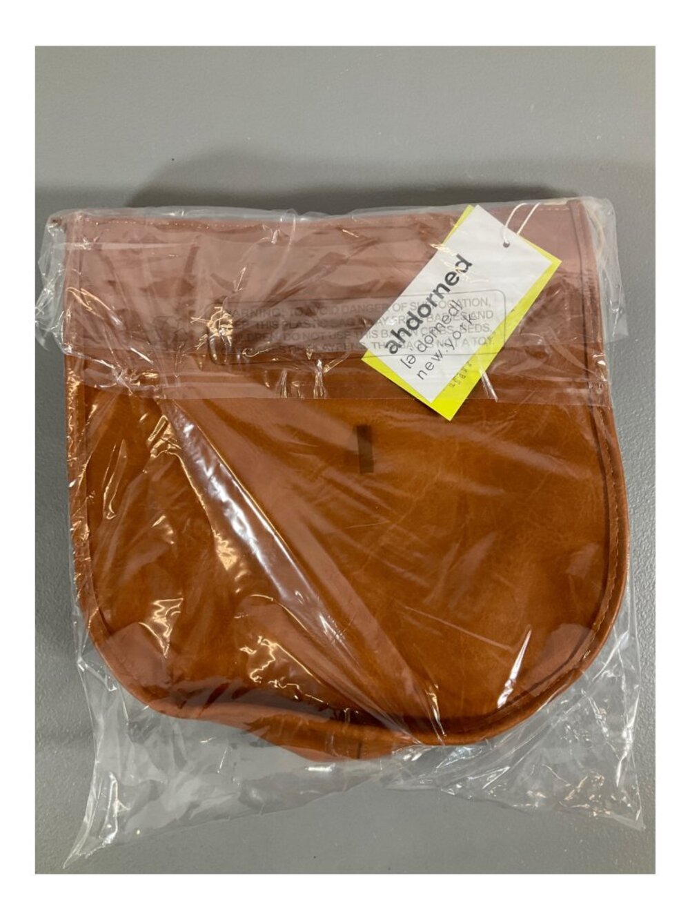 Ahdorned U-Shaped Messenger Bag in Camel with Dual Straps and Bonus Pouch